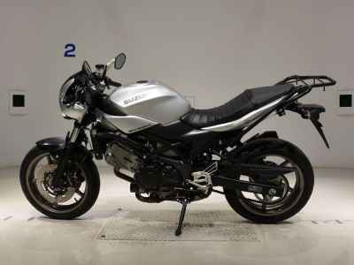 Suzuki SV650X 2023