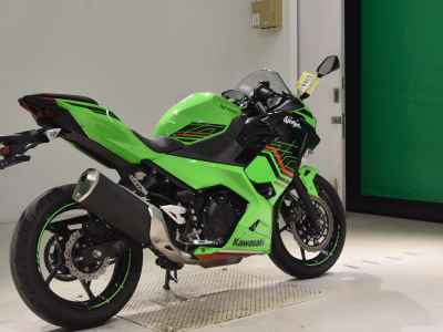 Kawasaki Ninja 400 2023