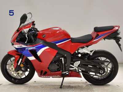 Honda CBR600RR 2024