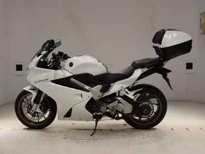 Honda VFR800F 2016