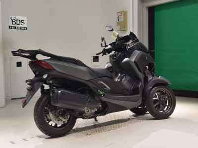 Yamaha Tricity 300 2022