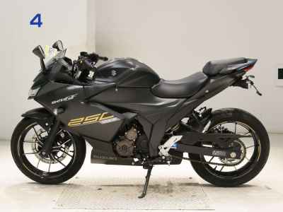 Suzuki Gixxer 250SF
