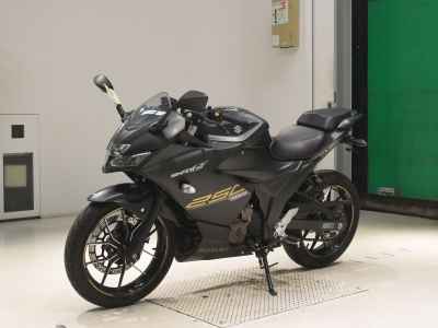 Suzuki Gixxer 250SF