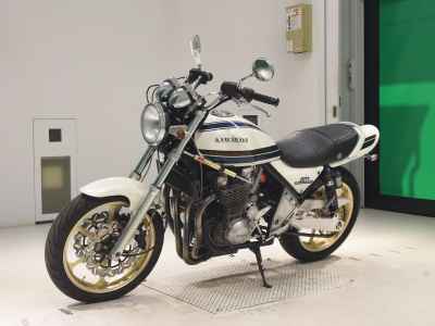 Kawasaki Zephyr 1100 2022