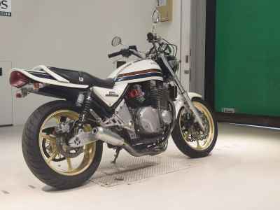 Kawasaki Zephyr 1100 2022