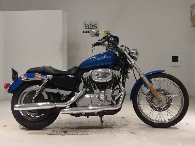 Harley-Davidson Sportster Custom XL1200C 2005