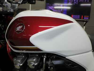 Honda CB1300SF 2023