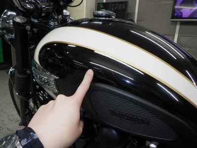 Triumph Bonneville T100 2011