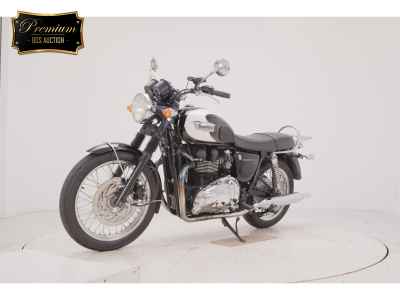 Triumph Bonneville T100 2011