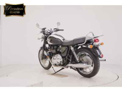 Triumph Bonneville T100 2011