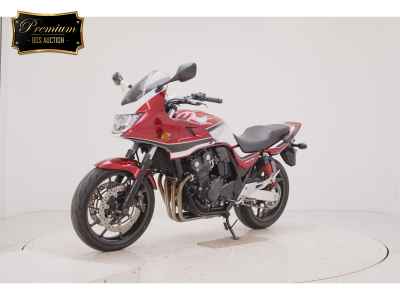 Honda CB400 Super Boldor 2022