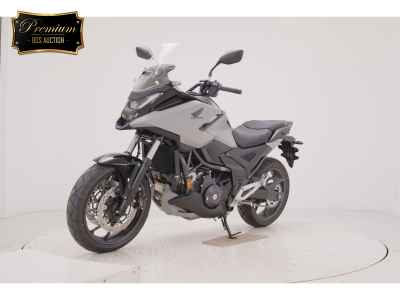 Honda NC750X DCT 2025