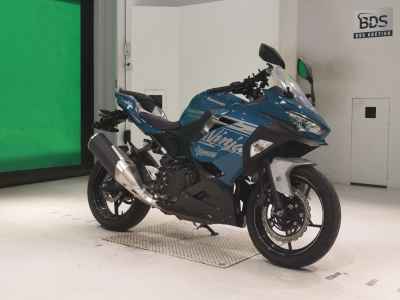 Kawasaki Ninja 400 2021