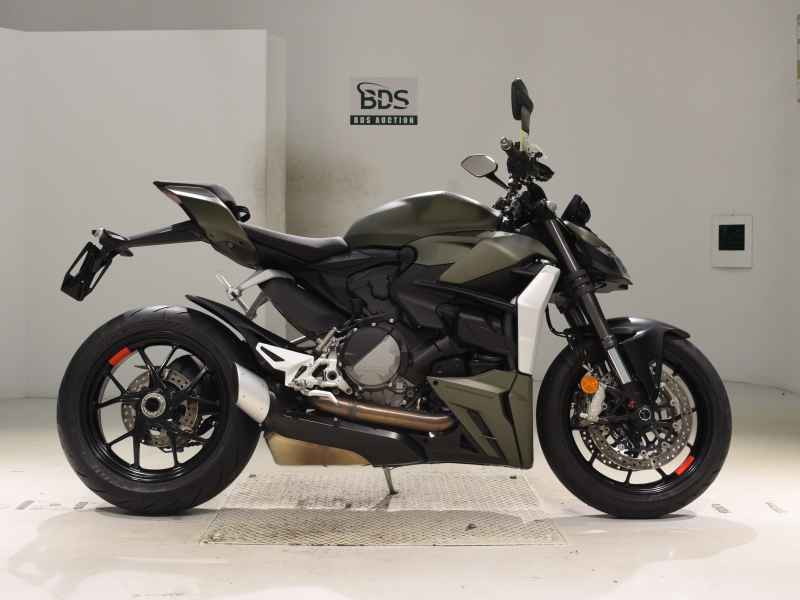 Ducati Streetfighter V2 2024