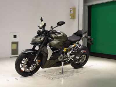 Ducati Streetfighter V2 2024