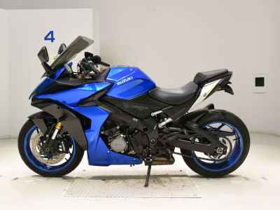 Suzuki GSX-S1000 2022