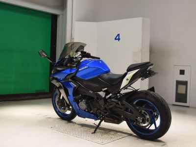 Suzuki GSX-S1000 2022