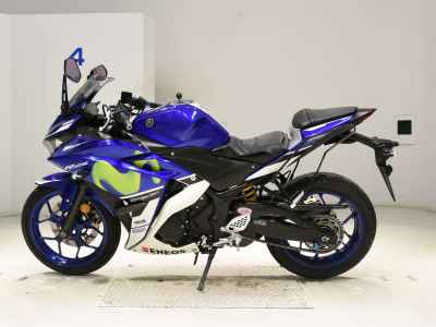 Yamaha YZF-R25 2016