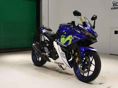 Yamaha YZF-R25 2016