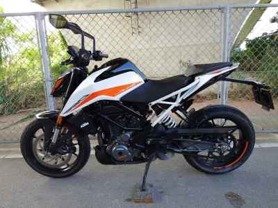 KTM 390 Duke 2022