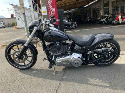 Harley-Davidson Street Bob FXDB1580 2014