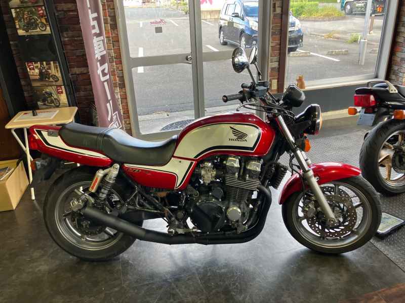 Honda CB750 2025