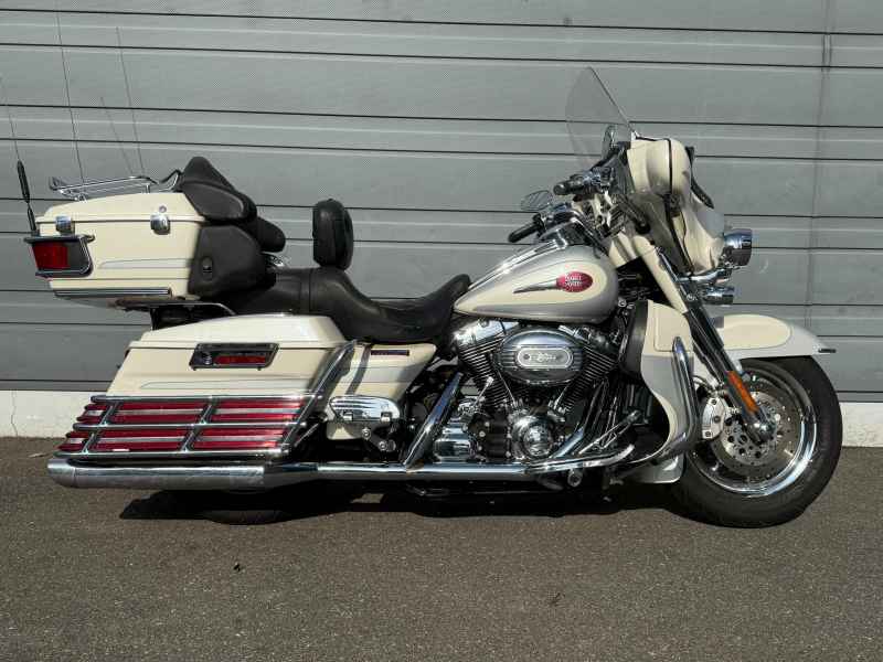 Harley-Davidson Electra Glide FLHTCU1580 2008
