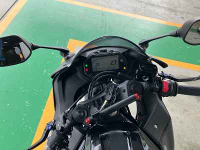 Yamaha YZF-R25 2021