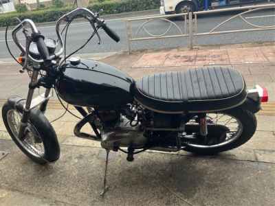 Triumph Bonneville T120 2024