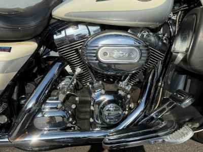 Harley-Davidson Electra Glide FLHTCU1580 2008