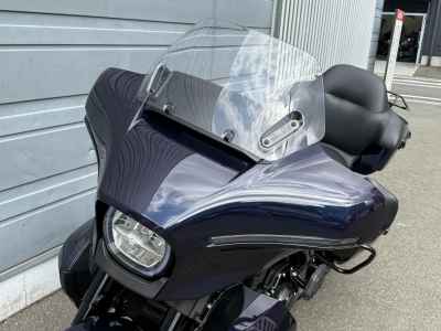 Harley-Davidson FLHXU 2025