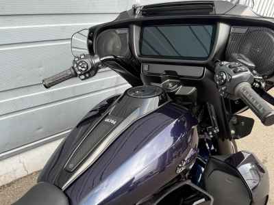 Harley-Davidson FLHXU 2025