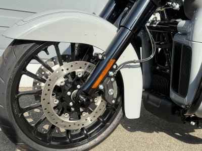 Harley-Davidson Electra Glide FLHTCU1870 Trike 2025