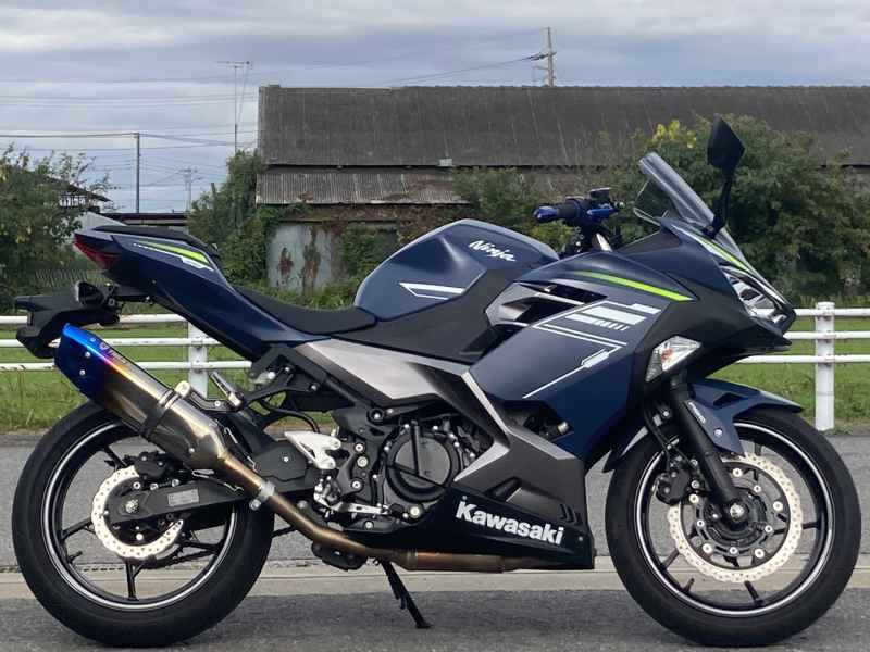 Kawasaki Ninja 400 2021