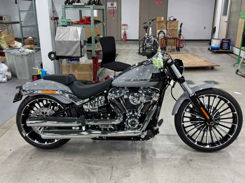 Harley-Davidson Breakout FXBR1750 2025