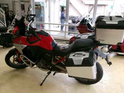 Ducati Multistrada V4 2022