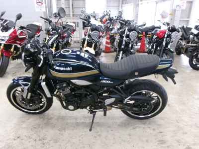 Kawasaki Z900RS 2022