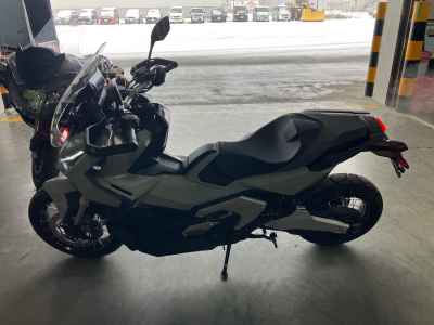 Honda X-Adv 750 2025