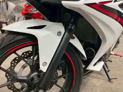 Honda CBR400R 2019