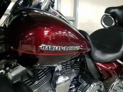 Harley-Davidson Electra Glide FLHTCU1690 2015