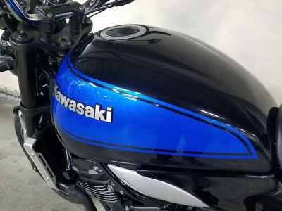 Kawasaki Z900RS 2023