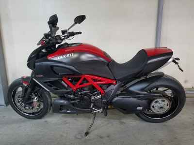 Ducati Diavel 2011