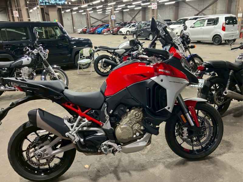 Ducati Multistrada V4 2023