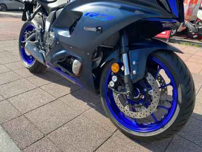 Yamaha YZF-R7 2024