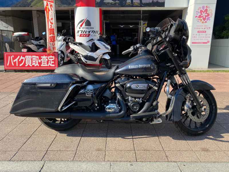 Harley-Davidson Street Glide FLHXS1690 2020