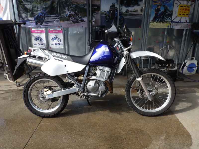 Suzuki Djebel 250XC