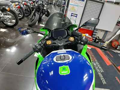 Kawasaki Ninja ZX-4RR 2024