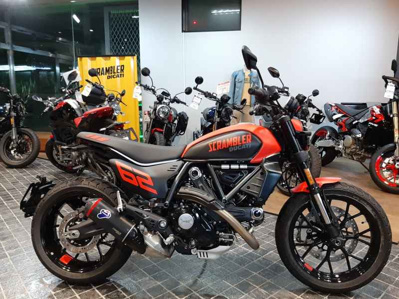 Ducati Scrambler Full Throttle 2025