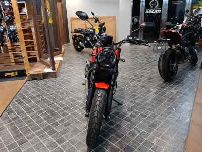 Ducati Scrambler Full Throttle 2025
