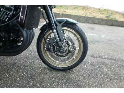 Kawasaki Z900RS 2023